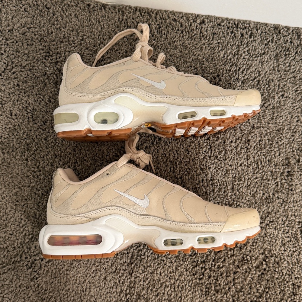 Nike Air Max Plus tan - Picture 8 of 14
